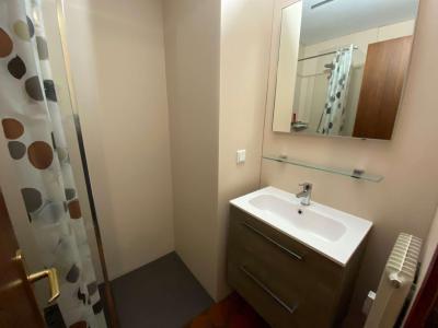 Rent in ski resort 2 room apartment 5 people (1E) - Résidence Perce Neige - Le Grand Bornand - Shower room