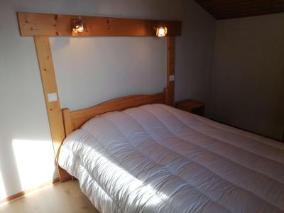 Rent in ski resort 2 room mezzanine apartment 7 people (2F) - Résidence Piste Rouge A - Le Grand Bornand - Bedroom