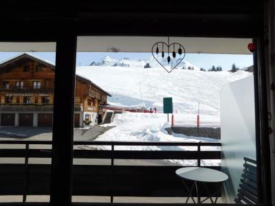 Location au ski Appartement 2 pièces 5 personnes (393) - Résidence Piste Rouge B - Le Grand Bornand - Extérieur hiver