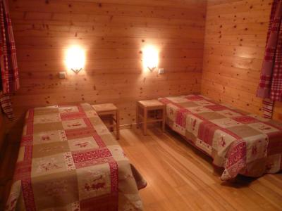 Location au ski Snowbaur - Le Grand Bornand - Chambre