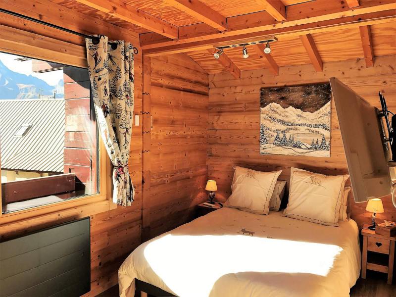 Rent in ski resort 7 room chalet 16 people (184) - Chalet Face Aux Pistes - Les 2 Alpes - Bedroom