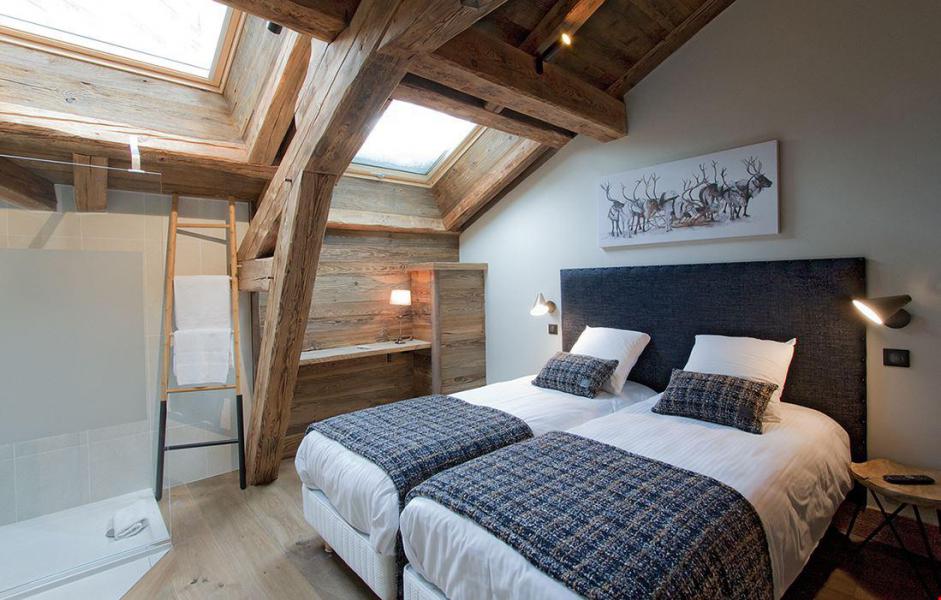 Rent in ski resort Chalet le Lys - Les 2 Alpes - Bedroom