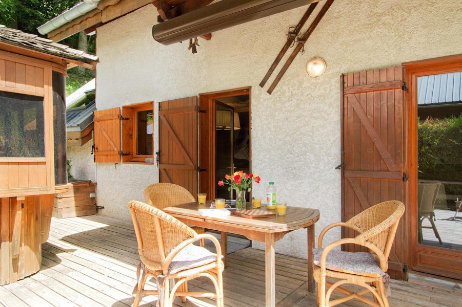 Location au ski Chalet triplex 6 pièces 11 personnes - Chalet le Mélèze - Les 2 Alpes - Terrasse