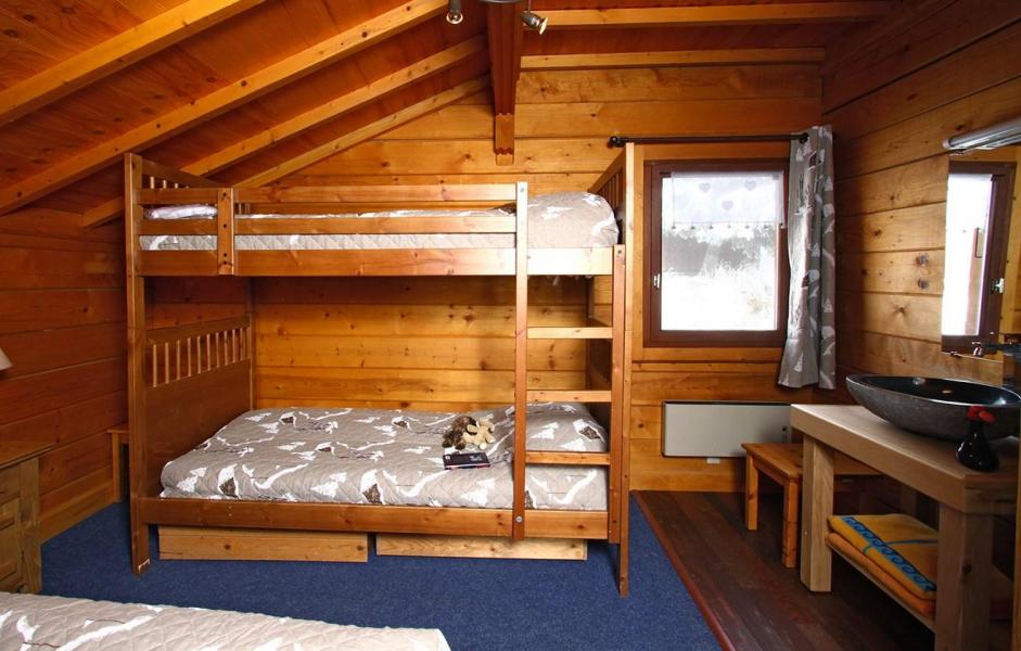 Аренда на лыжном курорте Chalet le Ponton - Les 2 Alpes - Двухъярусные кровати