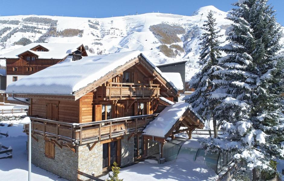 Аренда на лыжном курорте Chalet Le Renard Lodge - Les 2 Alpes - зимой под открытым небом