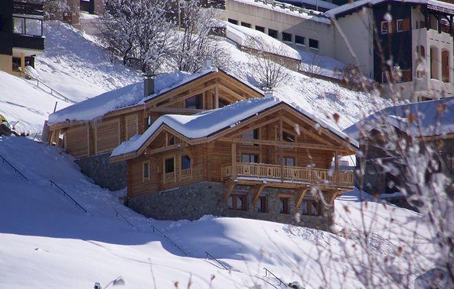 Rent in ski resort Chalet Leslie Alpen 2 - Les 2 Alpes - Winter outside