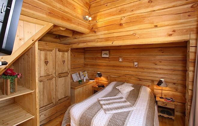 Rent in ski resort Chalet Leslie Alpen - Les 2 Alpes - Bedroom