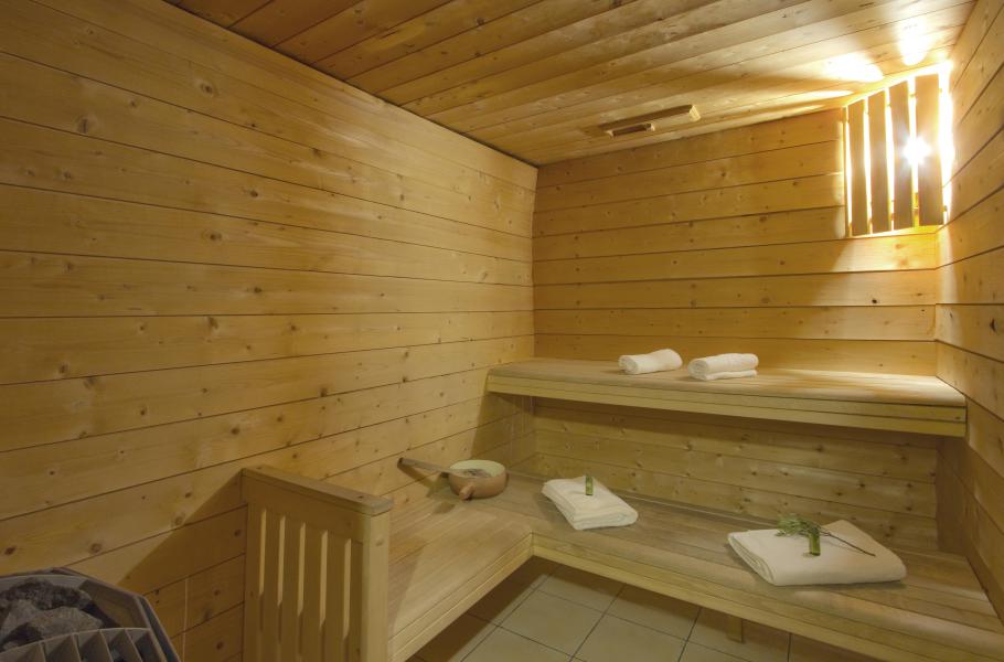 Rent in ski resort 8 room triplex chalet 15 people (Alexandre) - Chalets Chartreuse et Alexandre - Les 2 Alpes - Sauna