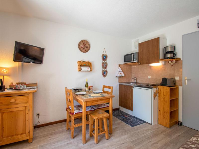 Rent in ski resort 1 room apartment 3 people (21) - Chalets du Soleil - Les 2 Alpes - Apartment