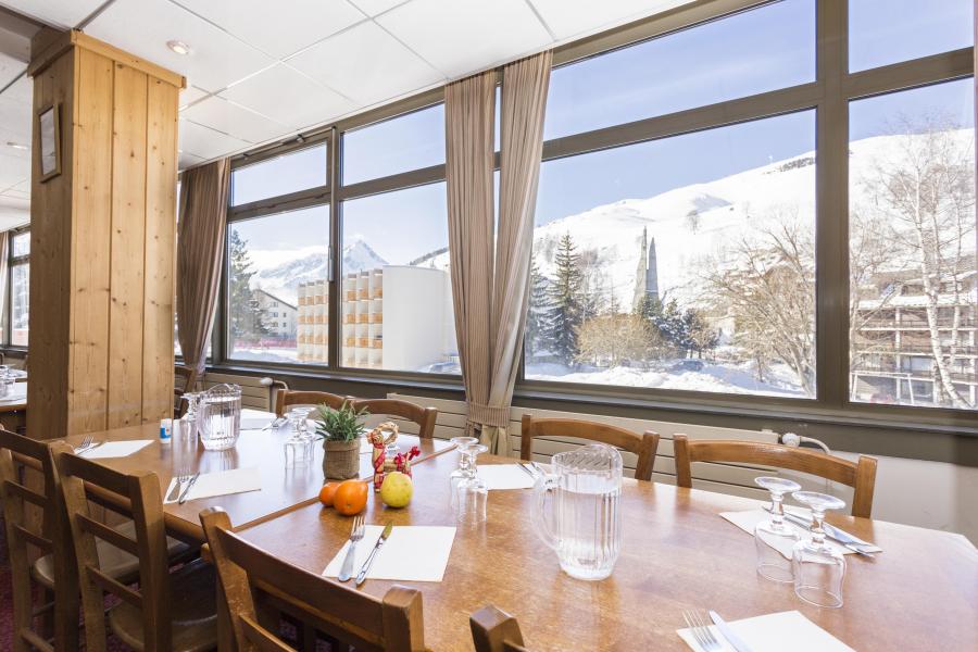 Ski verhuur Hôtel Club MMV le Panorama - Les 2 Alpes - Eetkamer