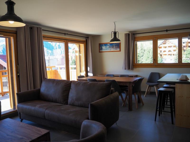 Rent in ski resort 3 room apartment cabin 6 people - La Résidence - Les 2 Alpes - Living room