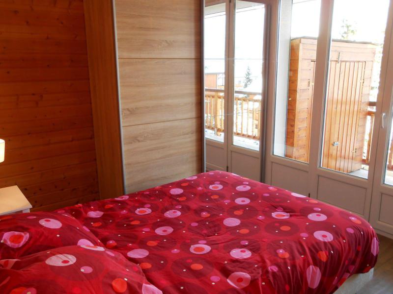 Rent in ski resort 3 room apartment 6 people - La Résidence le Rochail - Les 2 Alpes - Bedroom