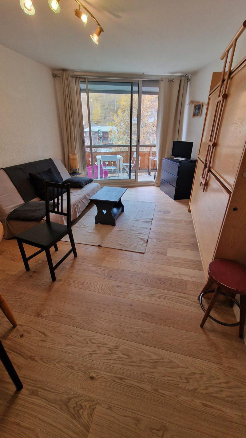 Rent in ski resort Studio sleeping corner 4 people (63) - La Résidence le Sappey - Les 2 Alpes - Apartment