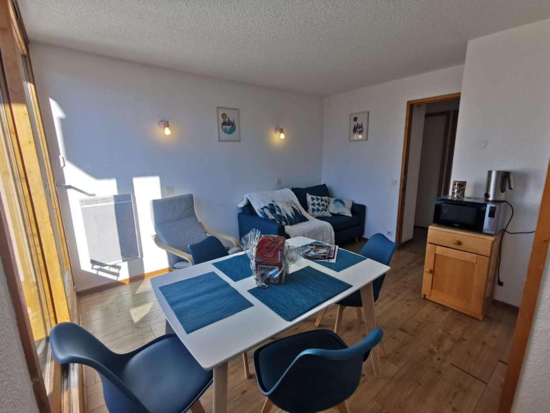 Rent in ski resort 2 room apartment sleeping corner 5 people (811) - La résidence le Soleil - Les 2 Alpes - Apartment