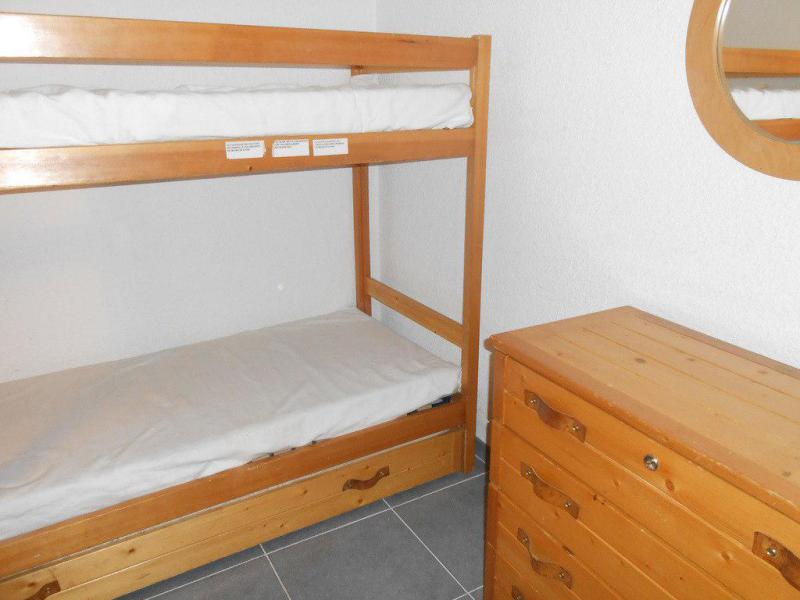 Rent in ski resort Studio sleeping corner 4 people (73) - La Résidence le Tyrol - Les 2 Alpes - Bunk beds