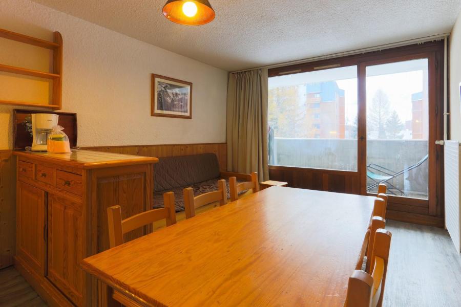 Rent in ski resort 2 room apartment sleeping corner 6 people (200) - Meijotel - Les 2 Alpes - Living room