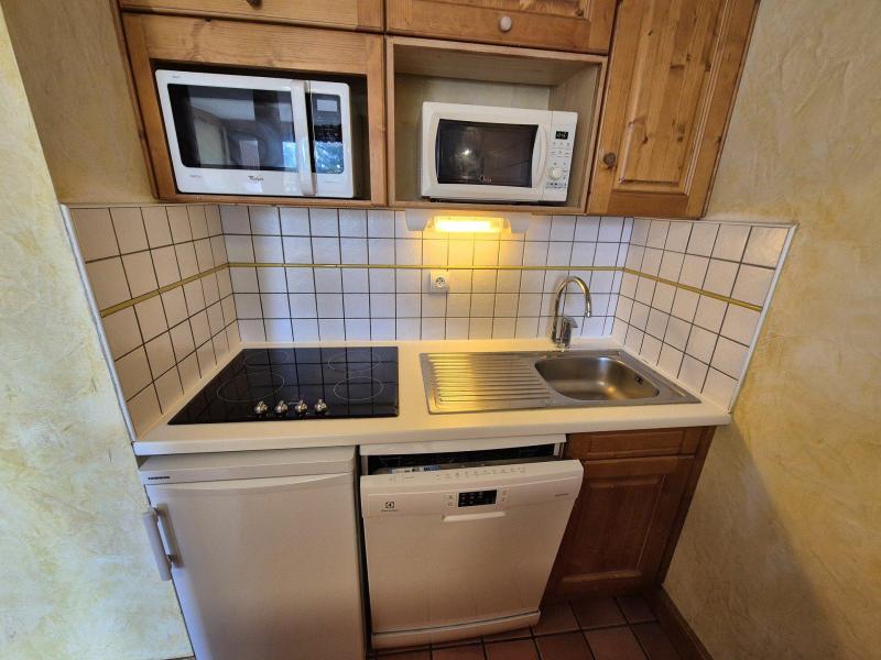 Rent in ski resort Studio sleeping corner 4 people (035) - Meijotel - Les 2 Alpes - Kitchen