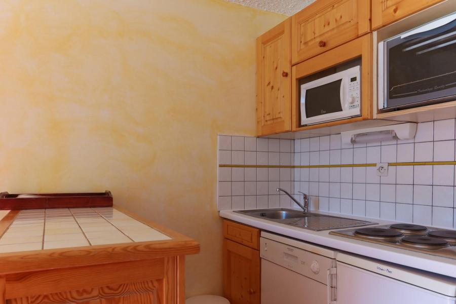 Rent in ski resort Studio sleeping corner 4 people (202) - Meijotel - Les 2 Alpes - Kitchen