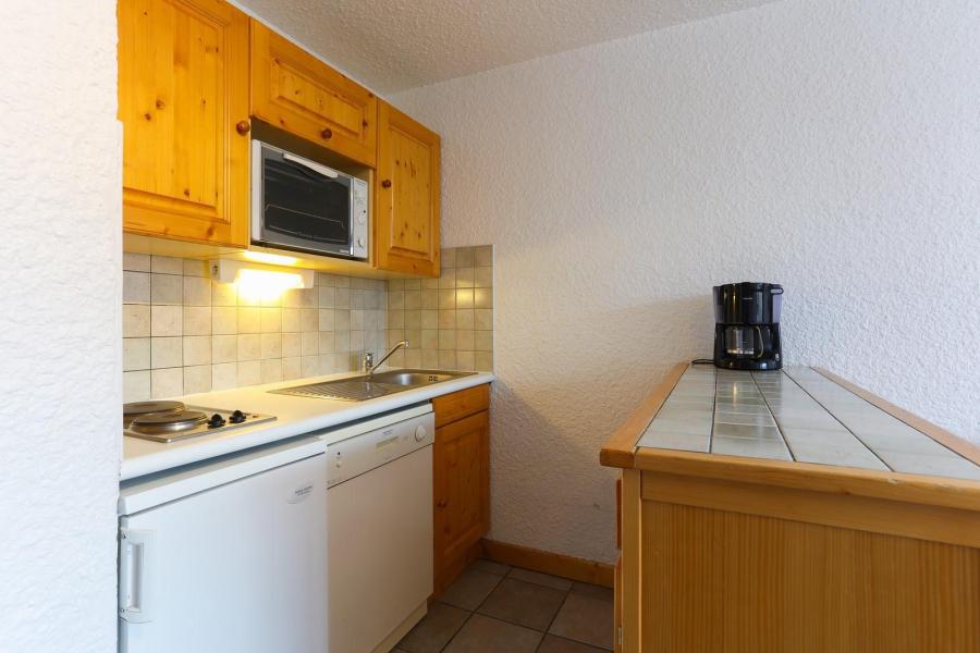 Rent in ski resort Studio sleeping corner 4 people (303) - Meijotel - Les 2 Alpes - Kitchen