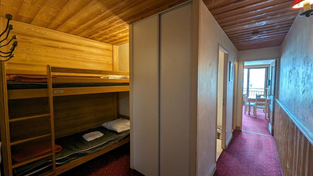 Rent in ski resort Studio sleeping corner 4 people (308) - Meijotel - Les 2 Alpes - Bedroom