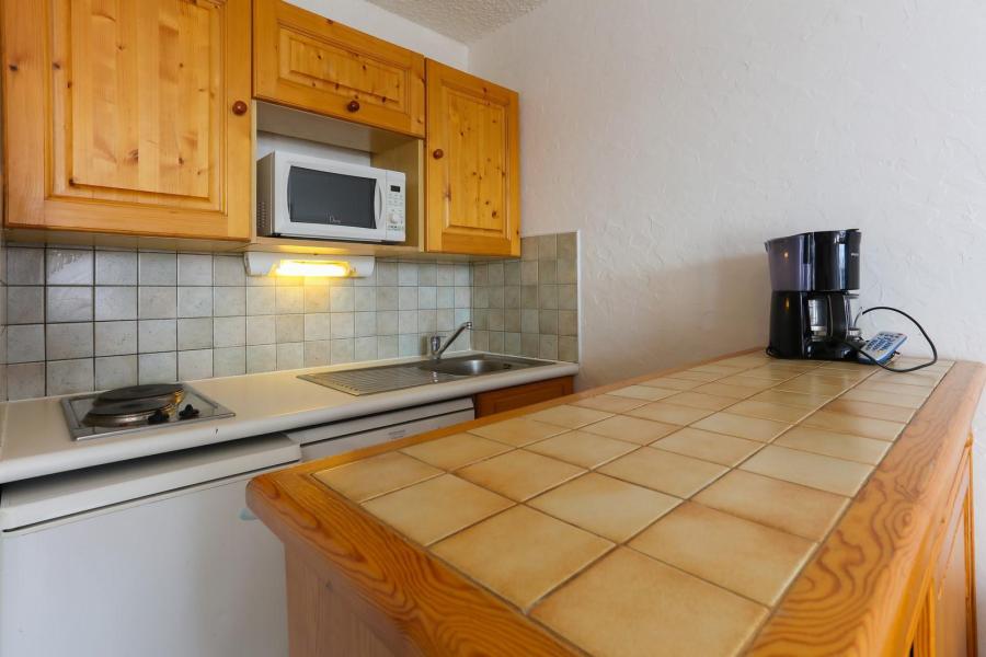 Rent in ski resort Studio sleeping corner 4 people (408) - Meijotel - Les 2 Alpes - Kitchen