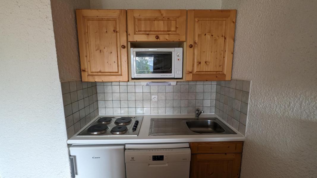 Rent in ski resort Studio sleeping corner 4 people (503) - Meijotel - Les 2 Alpes - Kitchen