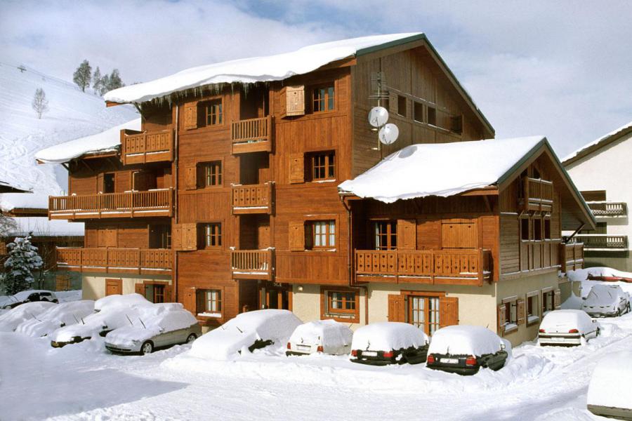 Vacances en montagne Résidence Alpina Lodge - Les 2 Alpes - Extérieur hiver