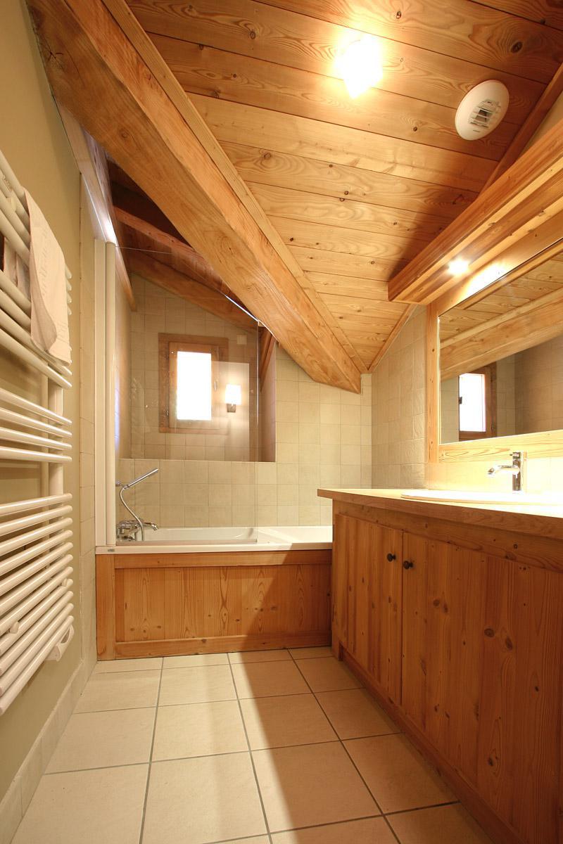 Rent in ski resort Résidence l'Alba - Les 2 Alpes - Bathroom