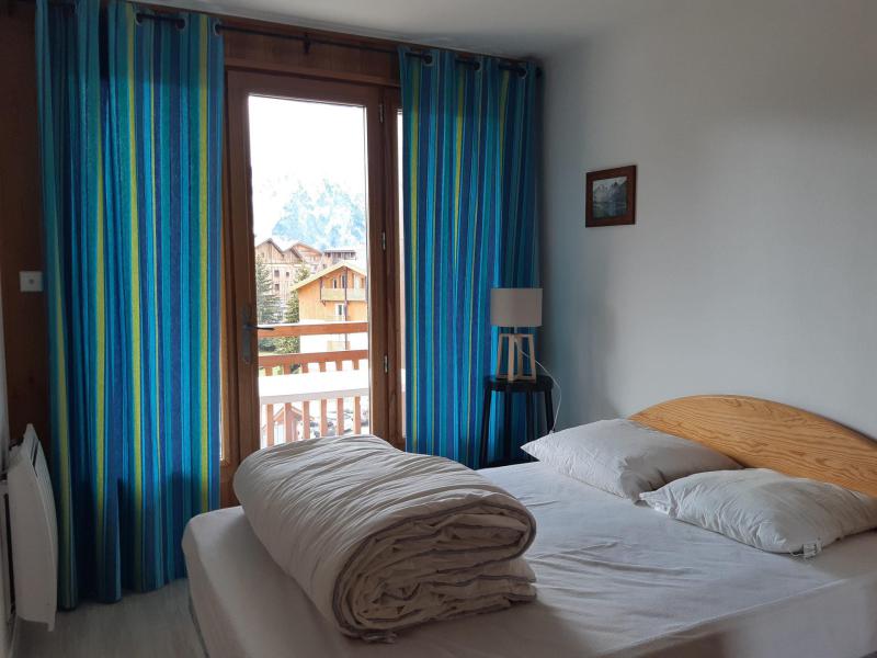 Rent in ski resort 3 room apartment 6 people (CABA25) - Résidence le Cabourg A - Les 2 Alpes - Bedroom