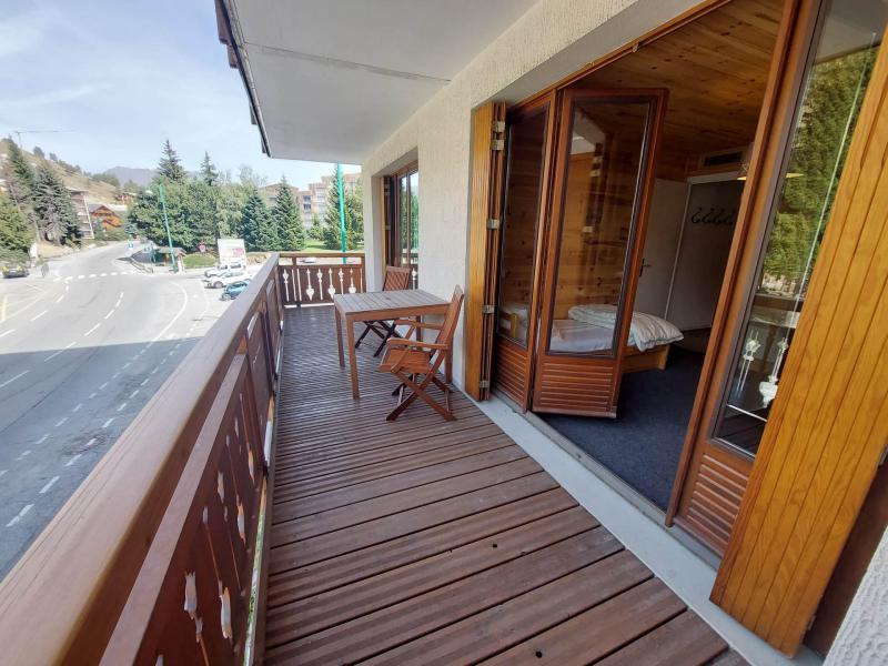 Rent in ski resort 3 room apartment 6 people (A9) - Résidence le Cabourg A - Les 2 Alpes