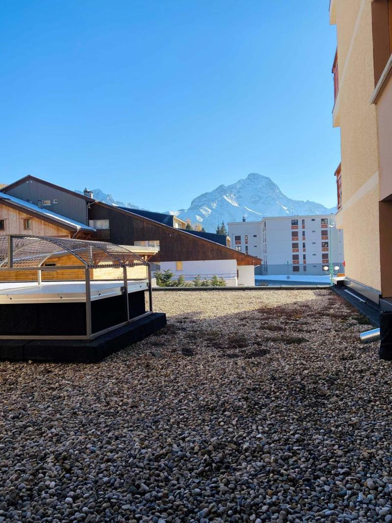 Rent in ski resort 2 room apartment sleeping corner 6 people (CAB52) - Résidence le Cabourg B & C - Les 2 Alpes - Terrace