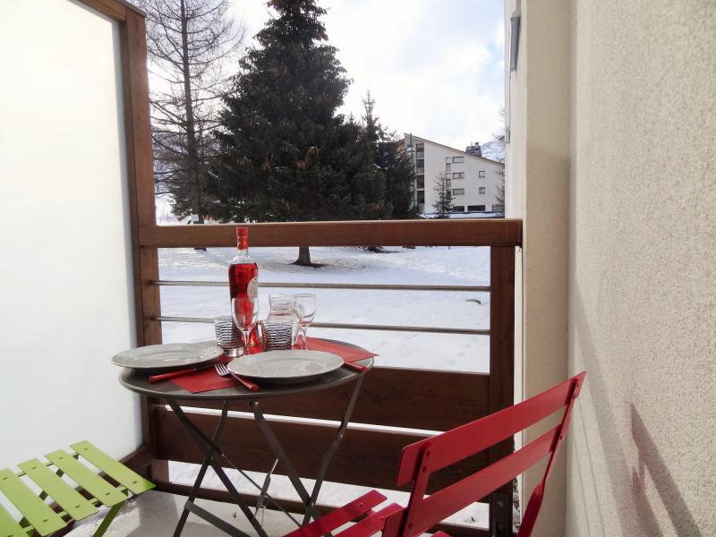 Rent in ski resort 2 room apartment 4 people (CB2CD1) - Résidence le Côte Brune II - Les 2 Alpes - Balcony