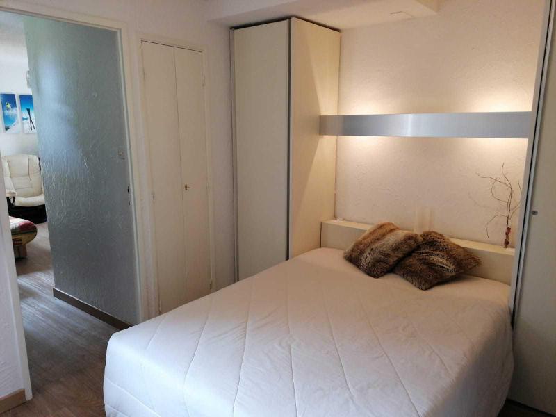 Rent in ski resort 2 room apartment 4 people (CB2CD1) - Résidence le Côte Brune II - Les 2 Alpes - Bedroom