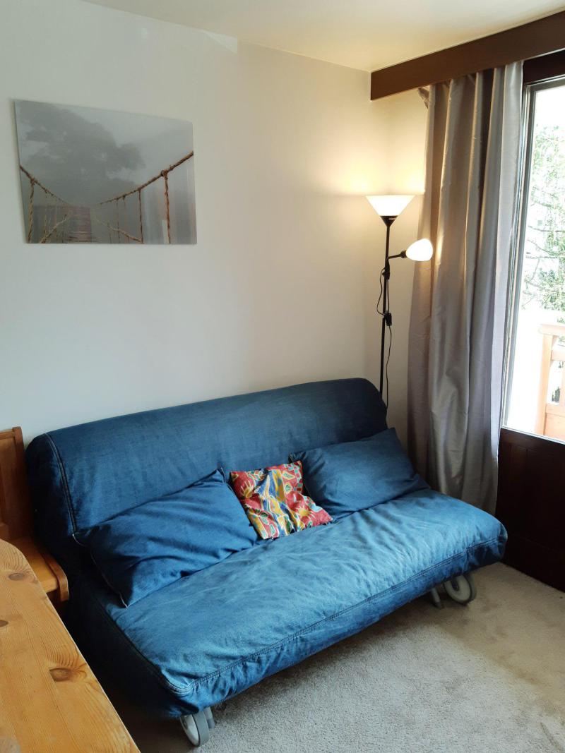 Rent in ski resort Studio sleeping corner 4 people (MEI24) - Résidence le Meijotel A - Les 2 Alpes - Living room