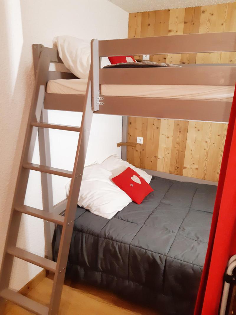 Rent in ski resort Studio sleeping corner 4 people (MEI101) - Résidence le Meijotel B - Les 2 Alpes - Bunk beds