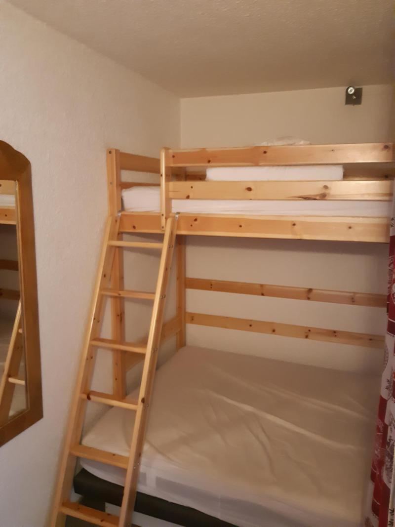 Аренда на лыжном курорте Квартира студия со спальней для 4 чел. (MEI701) - Résidence le Meijotel B - Les 2 Alpes - Двухъярусные кровати