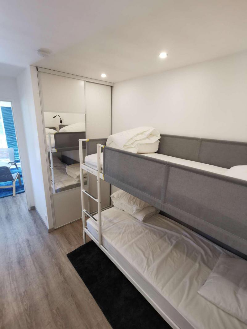 Rent in ski resort 2 room apartment 4 people (502) - Résidence le Midi - Les 2 Alpes - Bunk beds