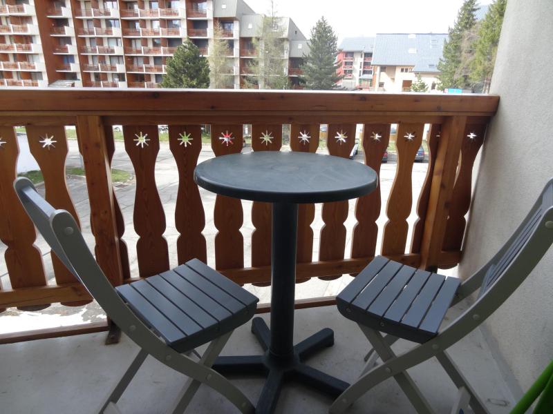 Rent in ski resort Studio 2 people (PLS2201) - Résidence le Plein Sud A - Les 2 Alpes - Balcony