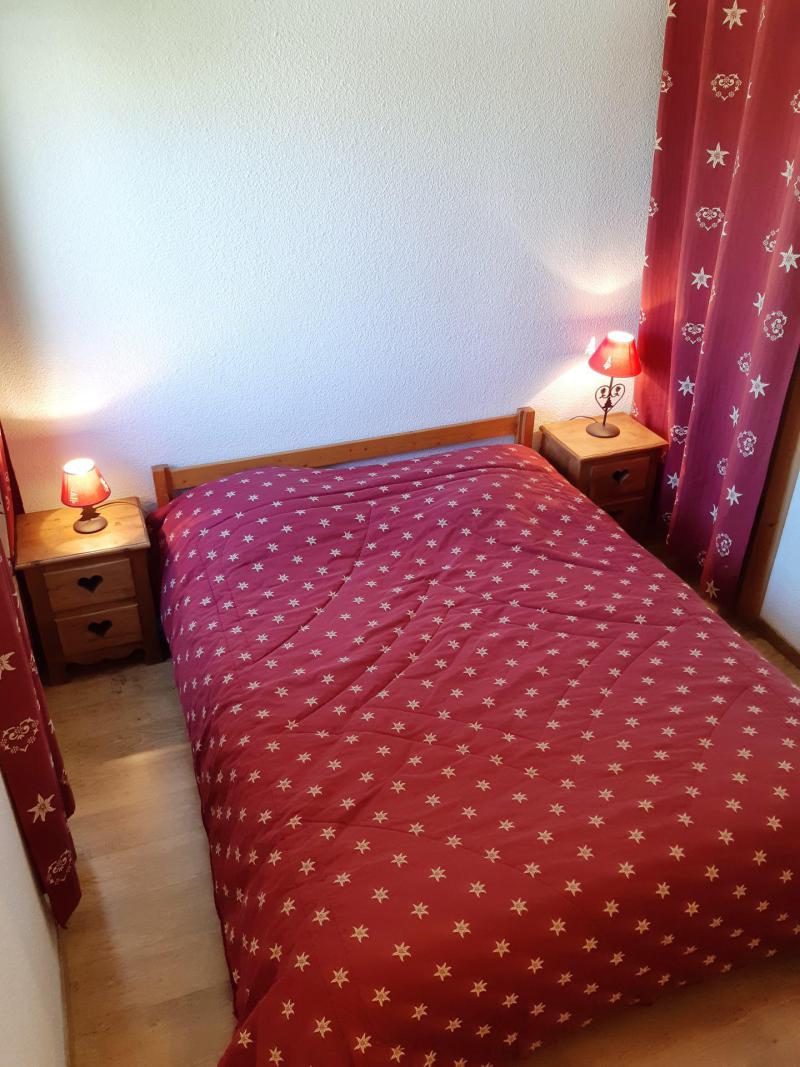 Rent in ski resort 2 room apartment sleeping corner 6 people (PLS1502) - Résidence le Plein Sud B - Les 2 Alpes - Double bed