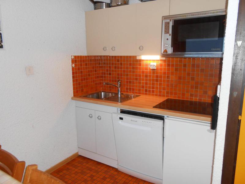 Rent in ski resort 2 room apartment sleeping corner 6 people (VIK45) - Résidence le Viking - Les 2 Alpes - Kitchenette