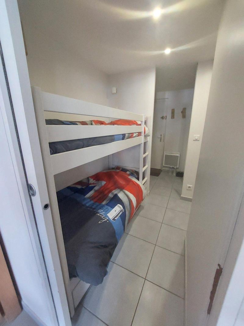 Alquiler al esquí Apartamento 2 piezas cabina para 4 personas (03) - Résidence Les Alberges A - Les 2 Alpes - Espacio de noche