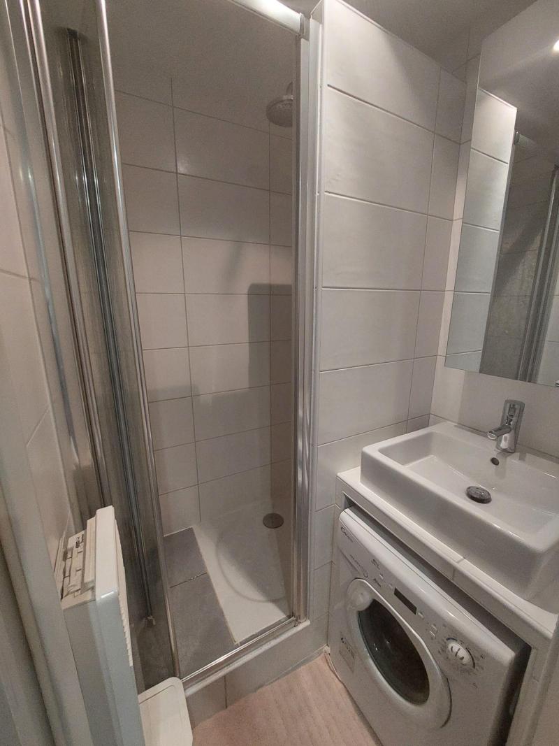 Location au ski Appartement 2 pièces cabine 4 personnes (03) - Résidence Les Alberges A - Les 2 Alpes - Salle d'eau