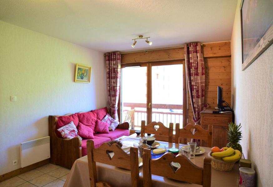 Rent in ski resort 3 room apartment 5 people (C111) - Résidence les Balcons des Pistes C - Les 2 Alpes - Living room