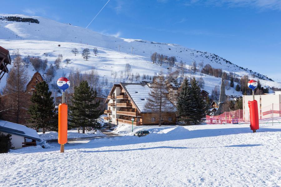 Location au ski Résidence Saint Christophe - Les 2 Alpes - Extérieur hiver