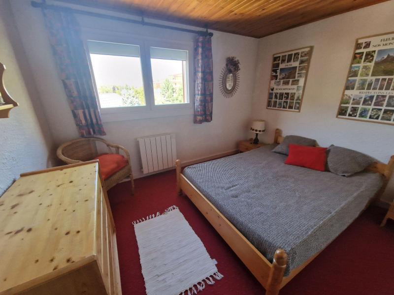 Rent in ski resort 2 room duplex apartment cabin 6 people (SLDA33) - SOLDANELLE - Les 2 Alpes - Bedroom