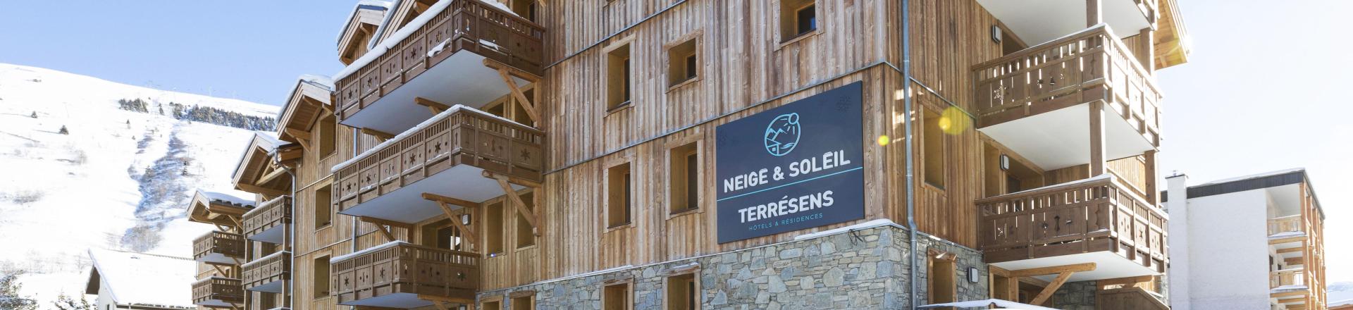 Аренда на лыжном курорте Résidence Terresens Neige et Soleil - Les 2 Alpes - зимой под открытым небом