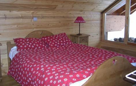 Rent in ski resort Chalet Harmonie - Les 2 Alpes - Bedroom