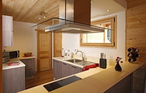 Rent in ski resort Chalet la Muzelle - Les 2 Alpes - Open-plan kitchen