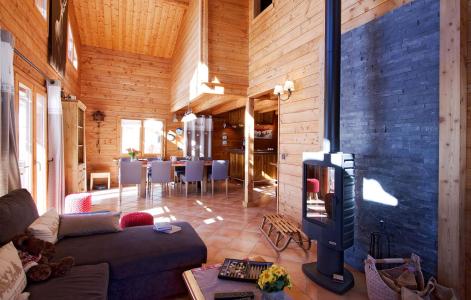 Rent in ski resort Chalet Le Panorama - Les 2 Alpes - Living room