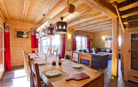 Location au ski Chalet Le Renard Lodge - Les 2 Alpes - Coin repas